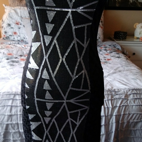 ⭐️HP⭐️{Tyche} Gifted - Picture 8 of 8